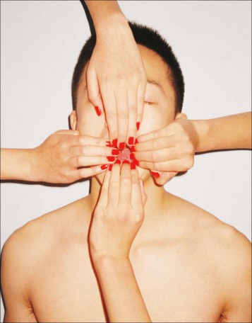 Ren Hang à la maison européenne de la photographie